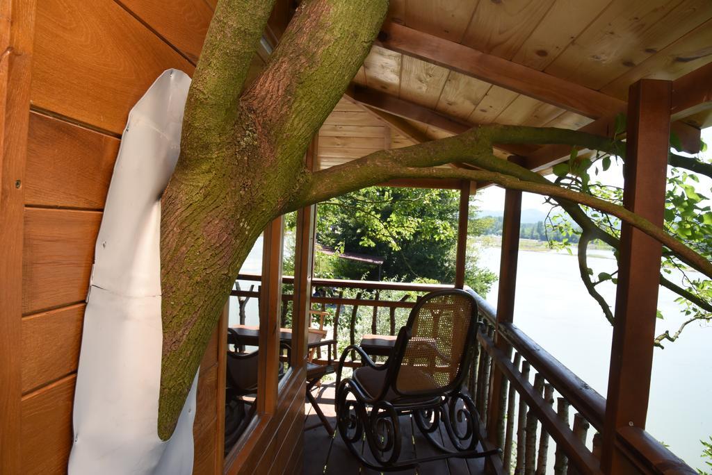 Holiday Home Kucica Na Drvetu Баня-Ковиляча Экстерьер фото